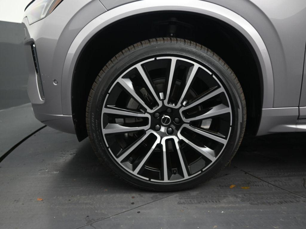 new 2026 Volvo XC90 car, priced at $69,245