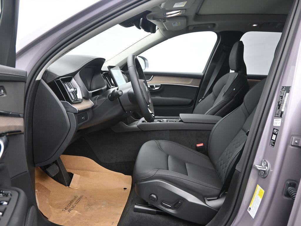 new 2026 Volvo XC90 car, priced at $69,245