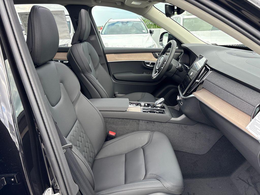 new 2026 Volvo XC90 car, priced at $64,045