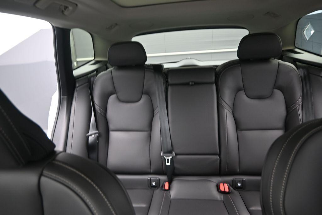 new 2026 Volvo XC60 car, priced at $60,595