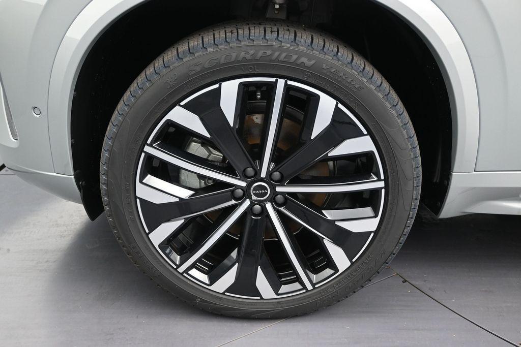new 2026 Volvo XC90 car, priced at $67,405