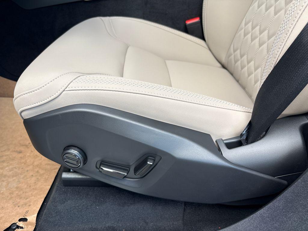new 2026 Volvo XC90 car, priced at $66,995
