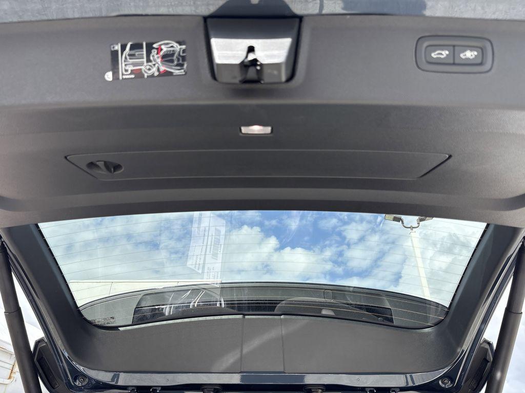 new 2026 Volvo XC90 car, priced at $71,655