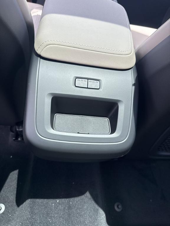 new 2026 Volvo XC60 car, priced at $56,105