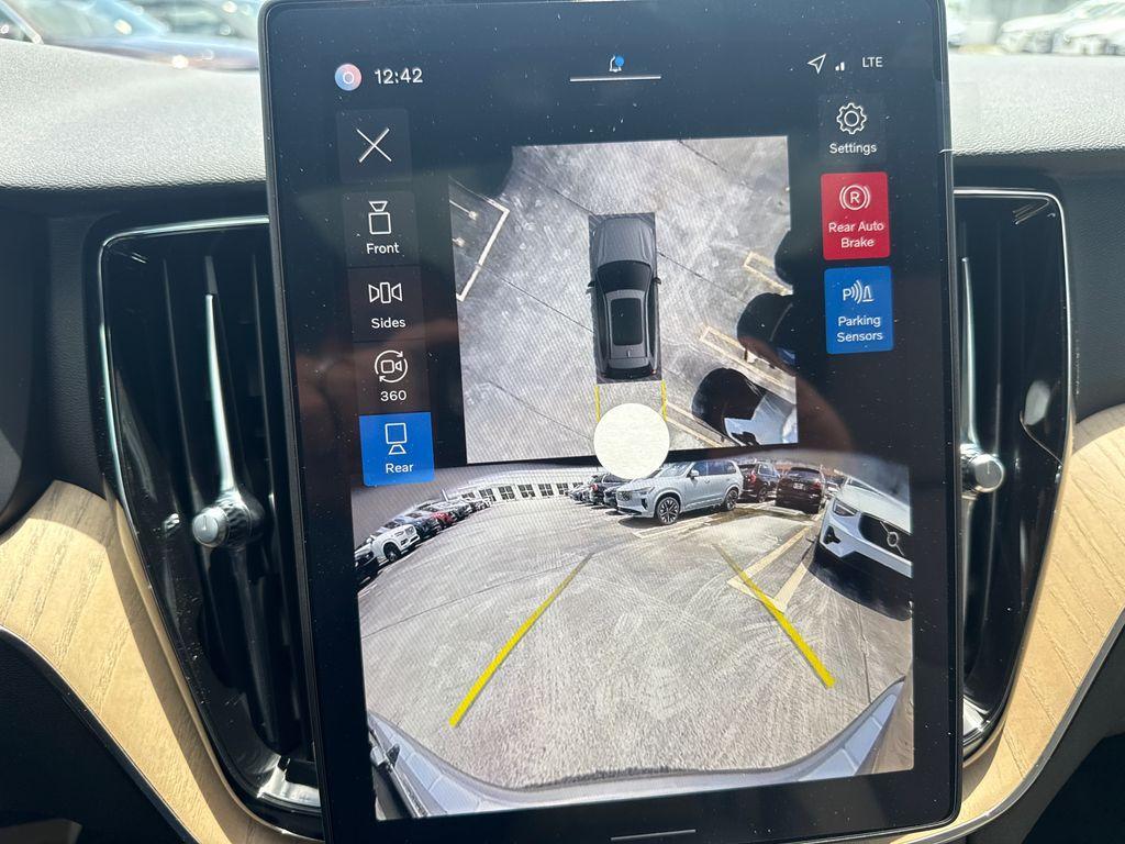 new 2026 Volvo XC60 car, priced at $50,485