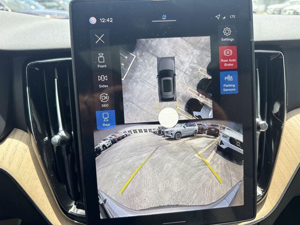 new 2026 Volvo XC60 car, priced at $50,985