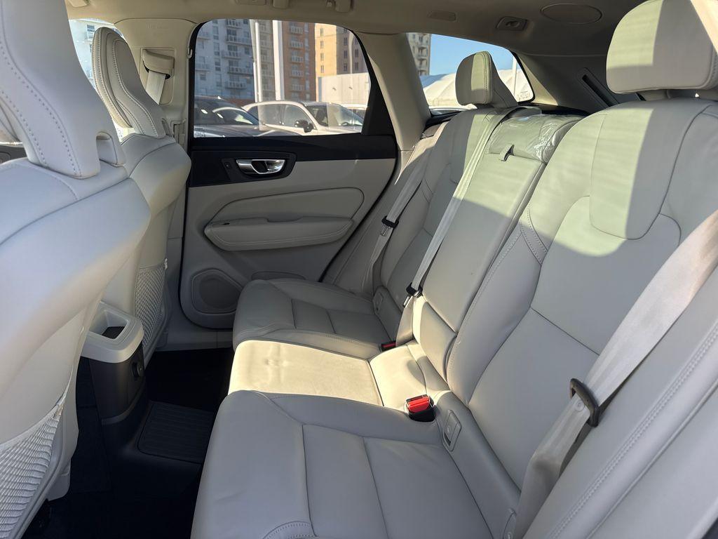 new 2025 Volvo XC60 Plug-In Hybrid car, priced at $55,760