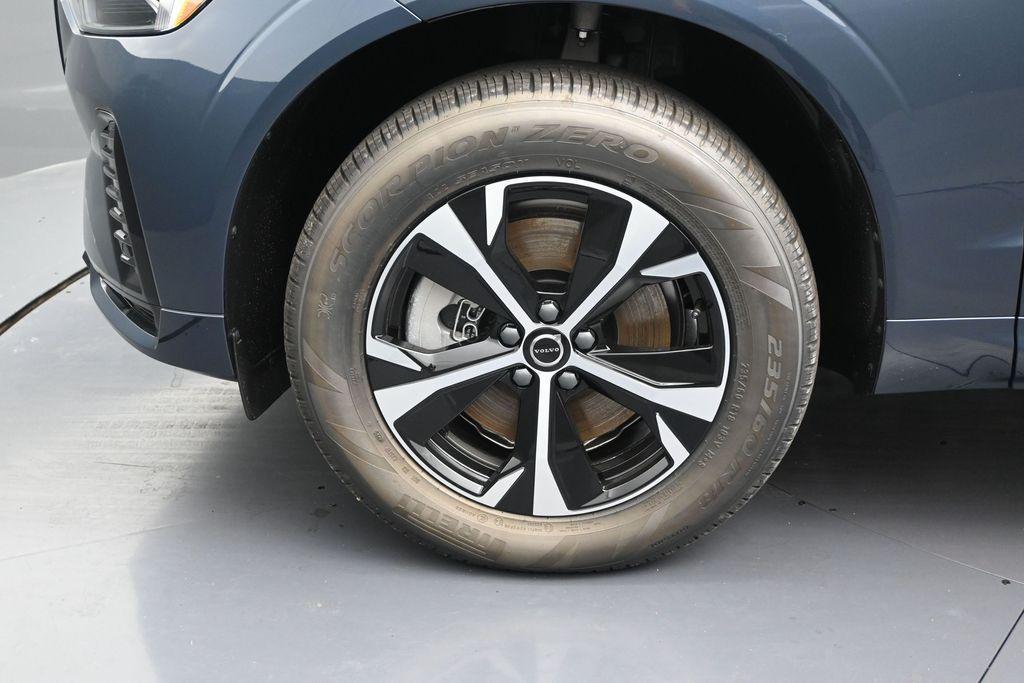 new 2026 Volvo XC60 Plug-In Hybrid car, priced at $58,545