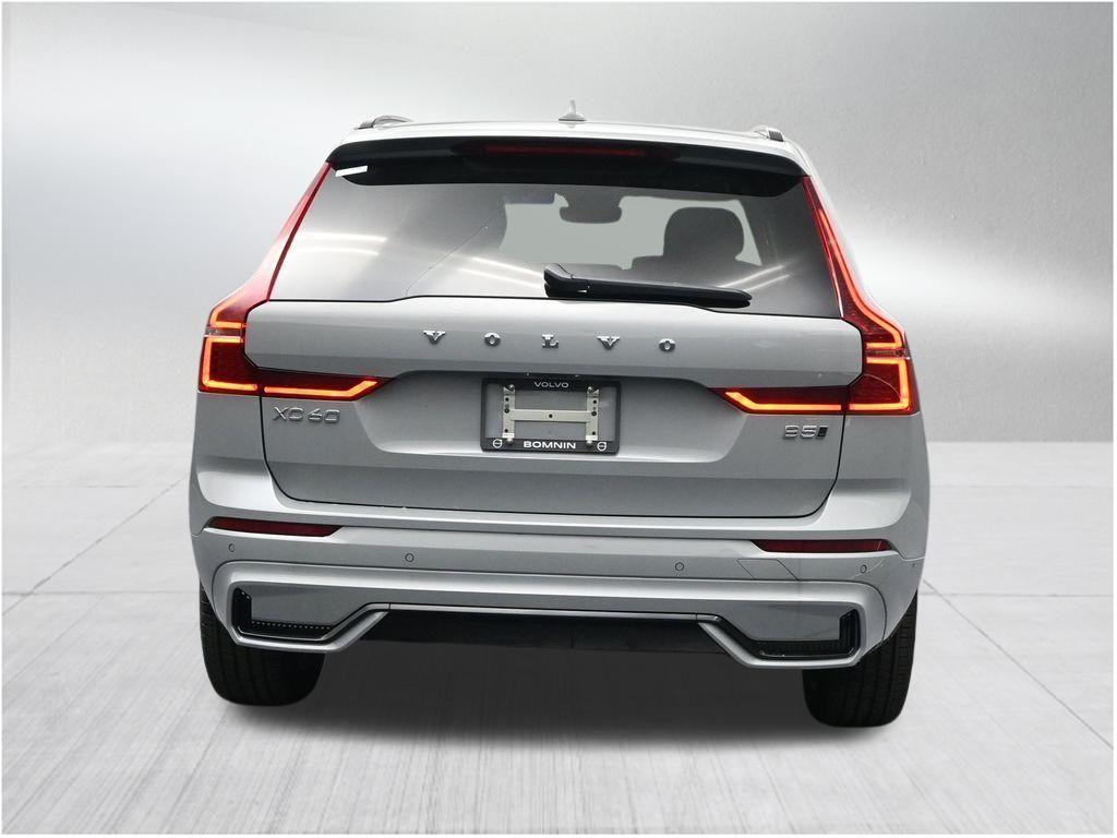new 2026 Volvo XC60 car, priced at $56,045