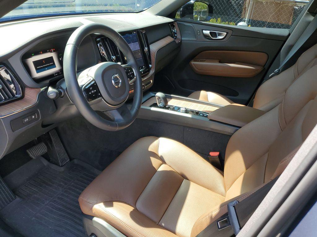 used 2024 Volvo XC60 Recharge Plug-In Hybrid car, priced at $39,490