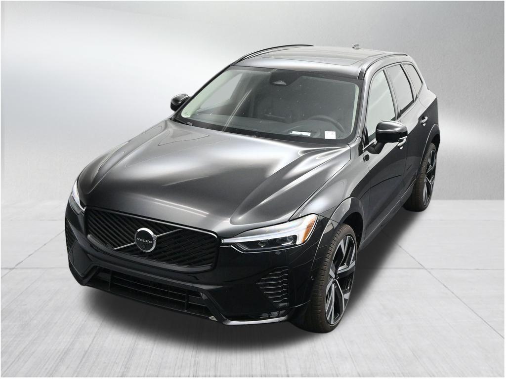 new 2026 Volvo XC60 car, priced at $61,270