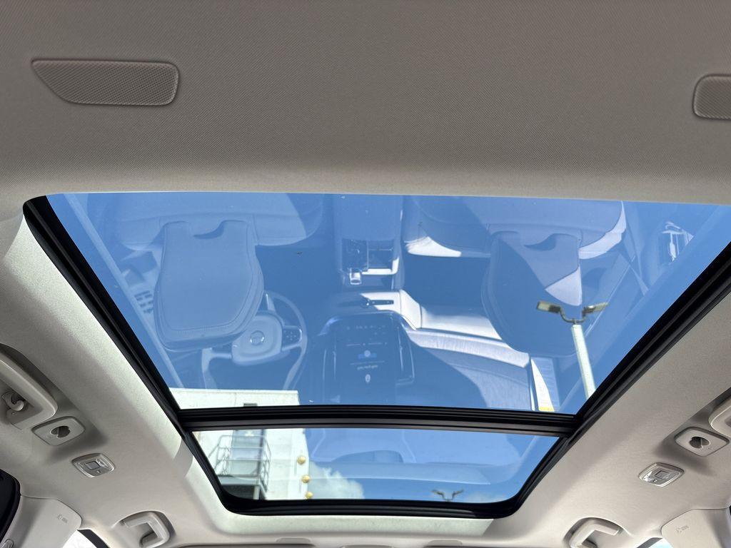 new 2026 Volvo XC90 car, priced at $72,155