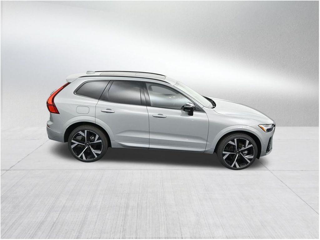new 2026 Volvo XC60 car, priced at $61,870