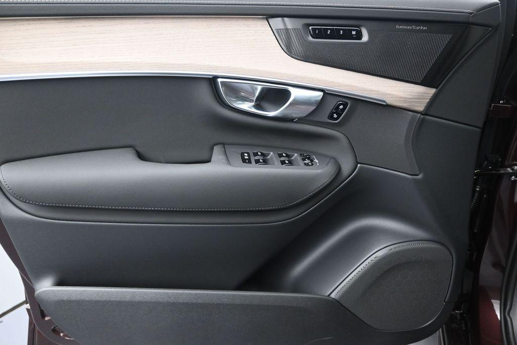 new 2026 Volvo XC90 car, priced at $70,995