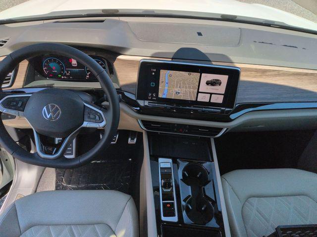 new 2026 Volkswagen Atlas car, priced at $52,427