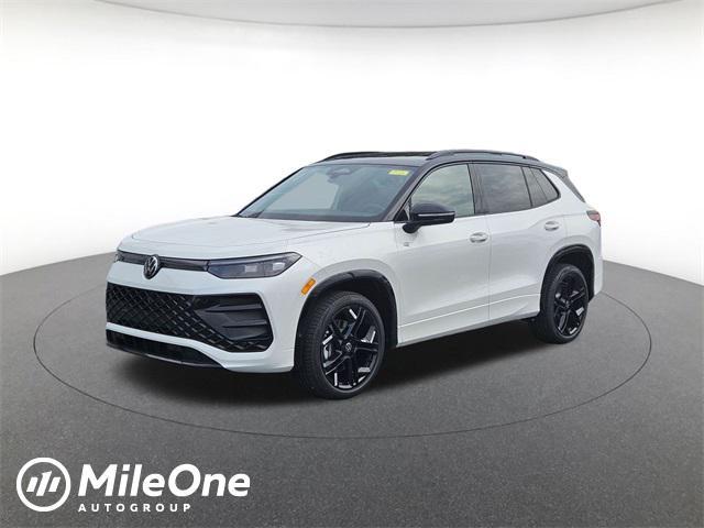 new 2025 Volkswagen Tiguan car, priced at $34,400