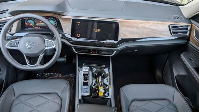 new 2026 Volkswagen Atlas car, priced at $43,693