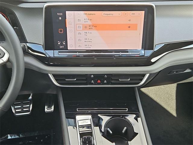 new 2025 Volkswagen Atlas car, priced at $41,034