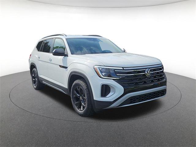 new 2025 Volkswagen Atlas car, priced at $41,034