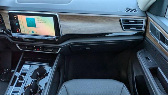 new 2026 Volkswagen Atlas car, priced at $45,248