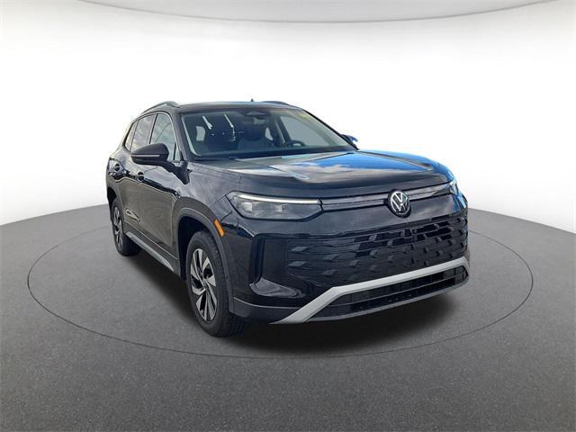 new 2026 Volkswagen Tiguan car, priced at $32,295