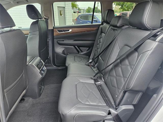 new 2026 Volkswagen Atlas car, priced at $39,670