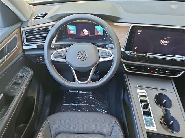 new 2026 Volkswagen Atlas car, priced at $39,233