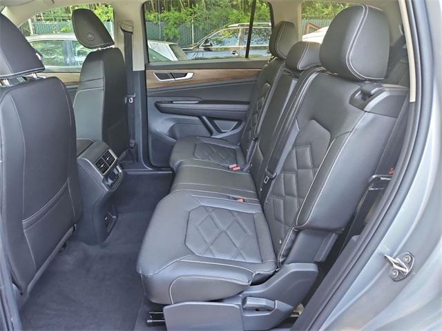 new 2026 Volkswagen Atlas car, priced at $39,233