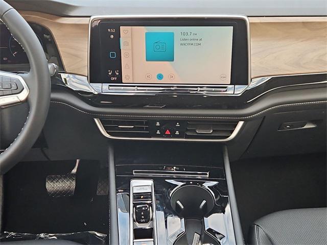 new 2026 Volkswagen Atlas car, priced at $43,970