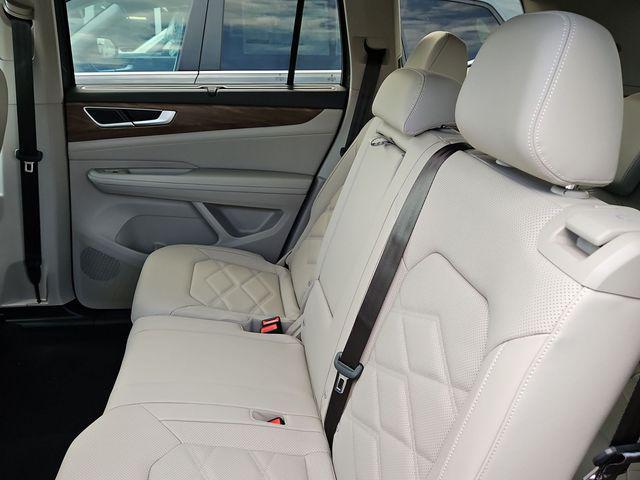 new 2026 Volkswagen Atlas car, priced at $45,653