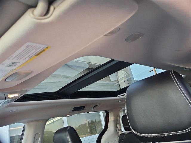 used 2023 Chrysler Pacifica car, priced at $27,288