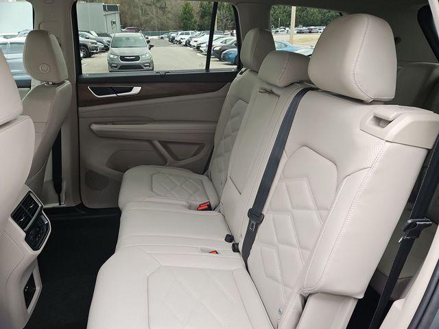 new 2026 Volkswagen Atlas car, priced at $46,353