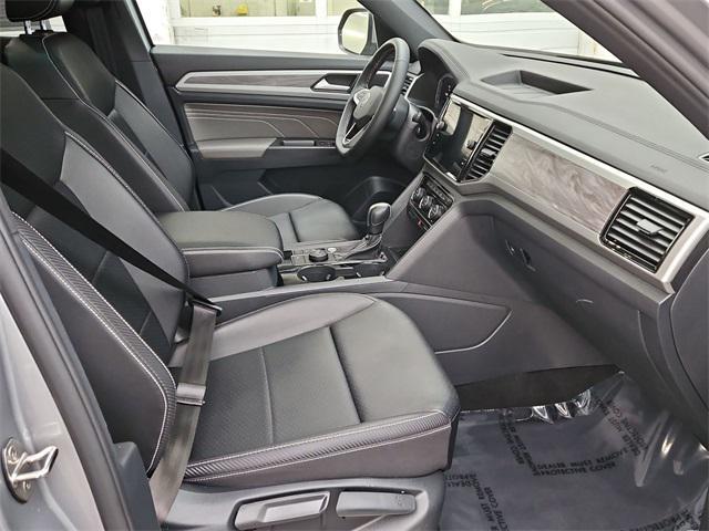 used 2022 Volkswagen Atlas Cross Sport car, priced at $24,900