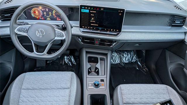 new 2026 Volkswagen Tiguan car, priced at $30,537