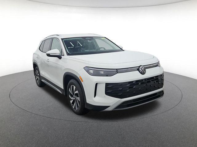 new 2026 Volkswagen Tiguan car, priced at $31,642