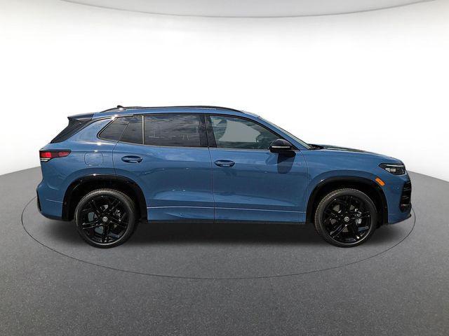 new 2026 Volkswagen Tiguan car, priced at $38,591