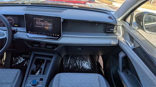 new 2026 Volkswagen Tiguan car, priced at $32,295