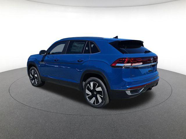 new 2026 Volkswagen Atlas Cross Sport car, priced at $42,894