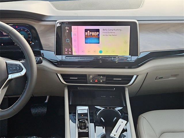 new 2026 Volkswagen Atlas car, priced at $44,841