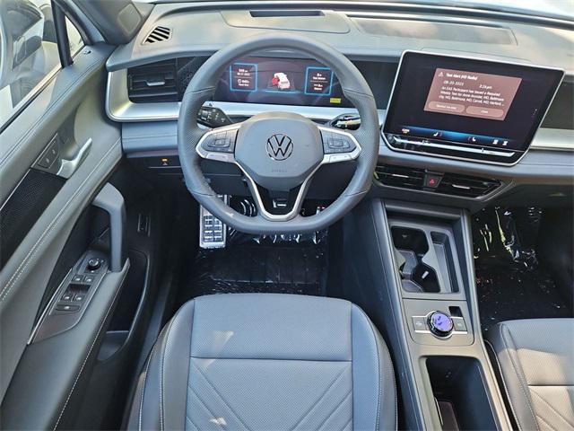 new 2025 Volkswagen Tiguan car, priced at $34,389