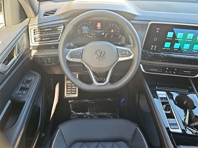 new 2026 Volkswagen Atlas Cross Sport car, priced at $51,824