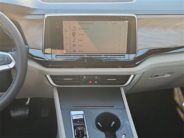 new 2026 Volkswagen Atlas car, priced at $40,233