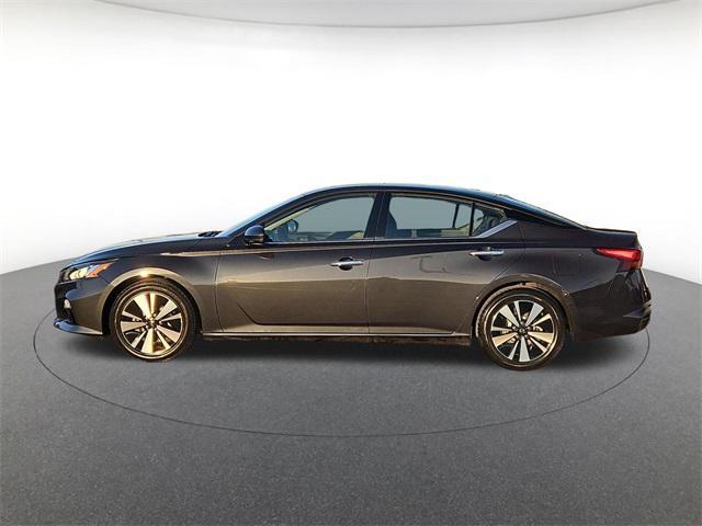 used 2021 Nissan Altima car, priced at $17,500