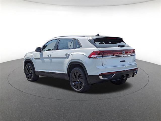 new 2026 Volkswagen Atlas Cross Sport car, priced at $44,843