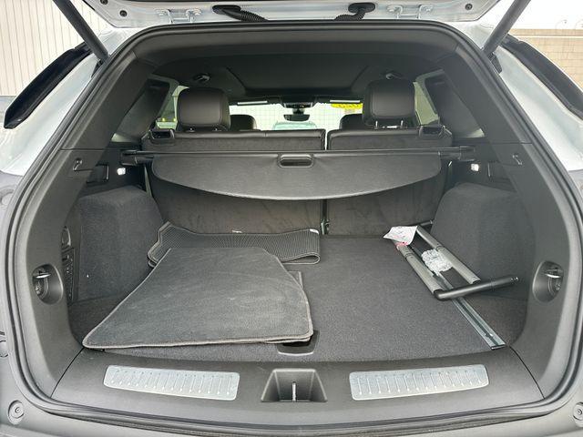 new 2025 Cadillac XT5 car, priced at $55,500