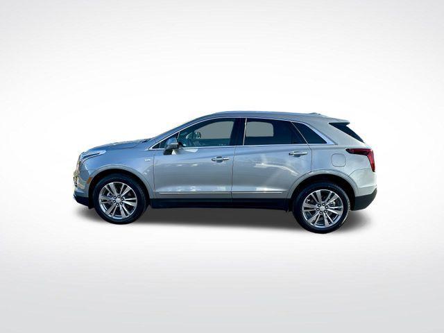 used 2025 Cadillac XT5 car, priced at $39,529
