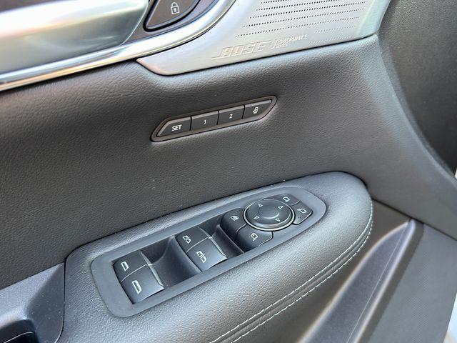 new 2025 Cadillac XT5 car, priced at $50,990