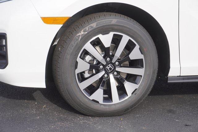 new 2026 Honda Odyssey car, priced at $42,154