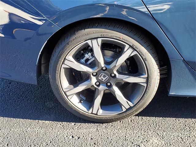 new 2026 Honda Civic Hybrid car, priced at $32,222