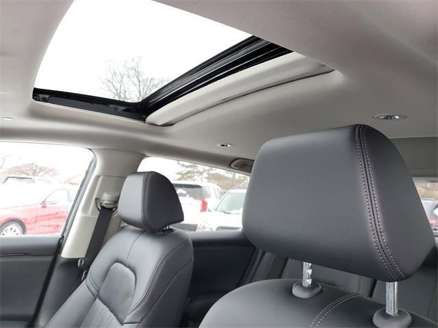 new 2026 Honda HR-V car, priced at $31,818